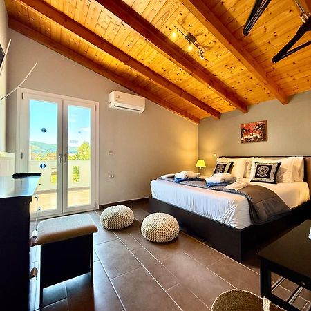 Muthee Luxurious Private Villa Laganas Exteriör bild