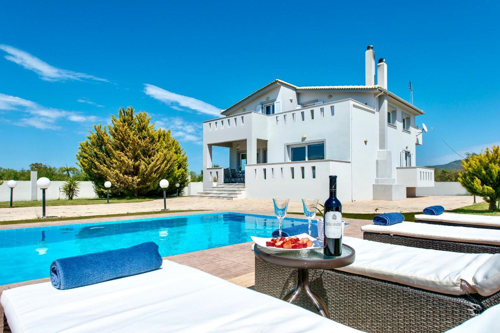 Muthee Luxurious Private Villa Laganas Exteriör bild